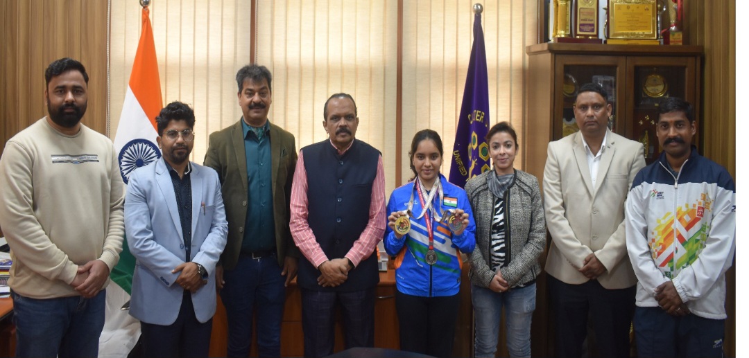 CLUJ felicitates Shooter Aneesha Sharma
